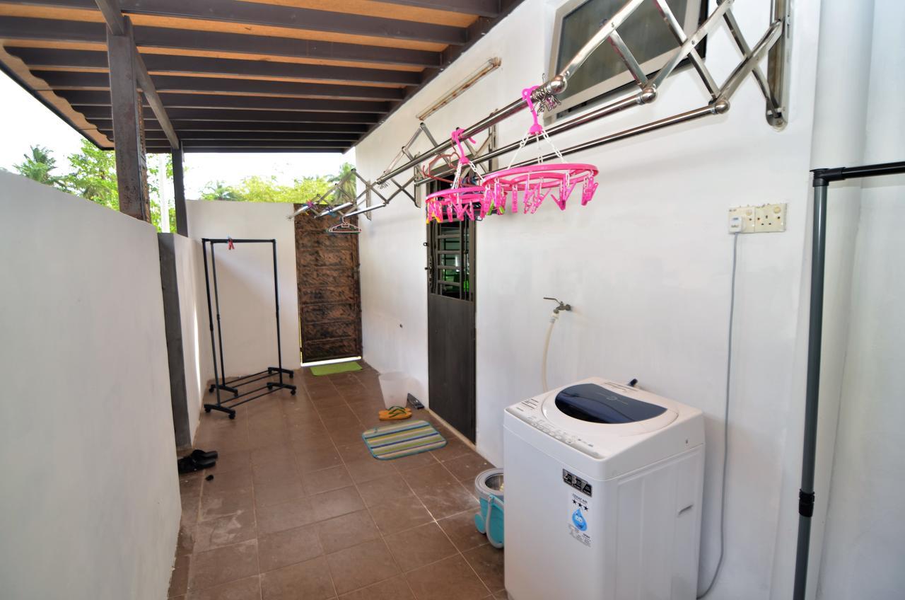 ImpianaCasa Kluang Homestay Luaran gambar